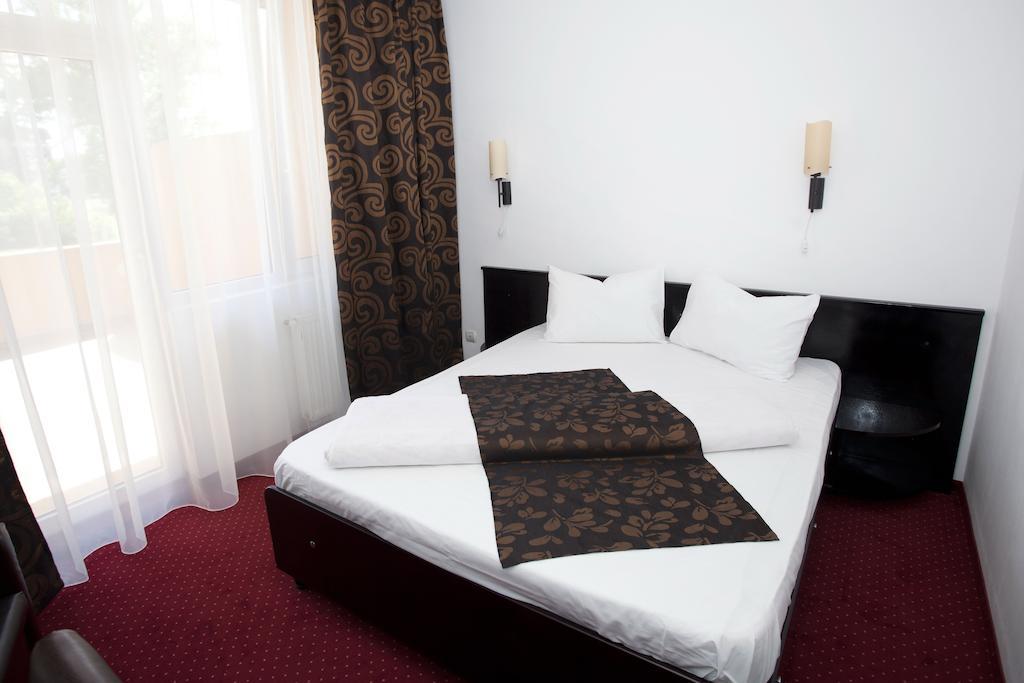 Hotel Terra Oradea Exteriér fotografie