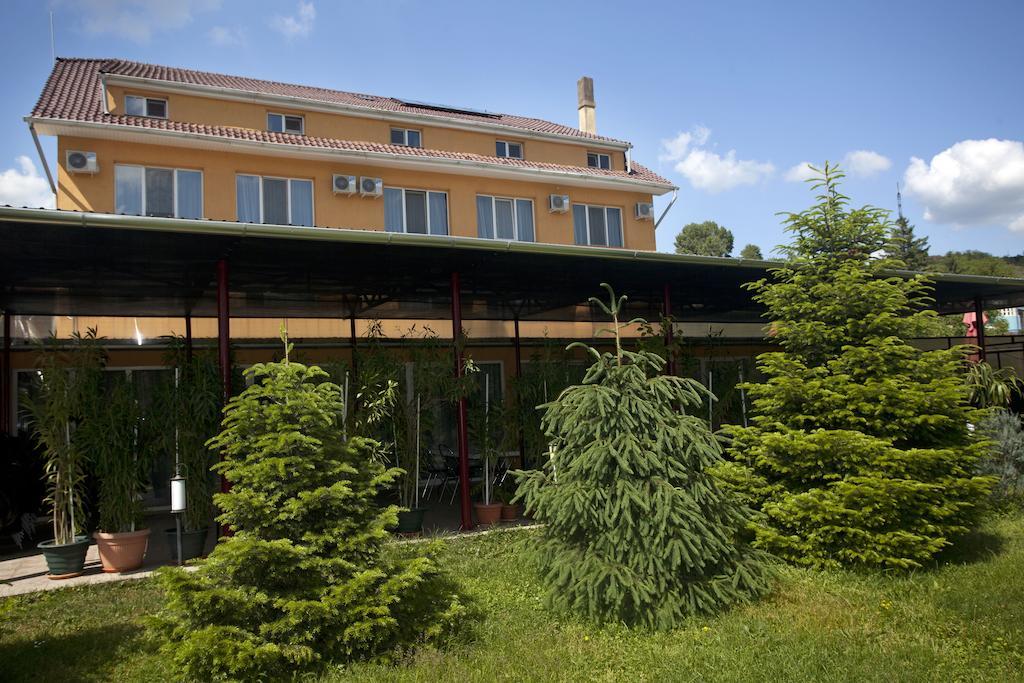 Hotel Terra Oradea Exteriér fotografie