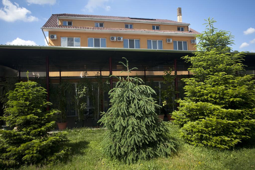 Hotel Terra Oradea Exteriér fotografie